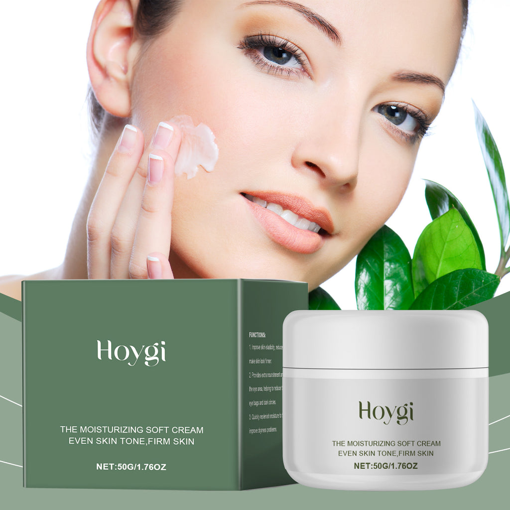 Moisturizing Skin Care Cream Nourishes The Face, Hydrates And Moisturizes The Skin
